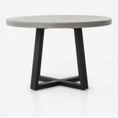 Agatha Indoor / Outdoor Round Dining Table