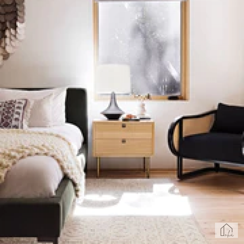 Karma Nightstand